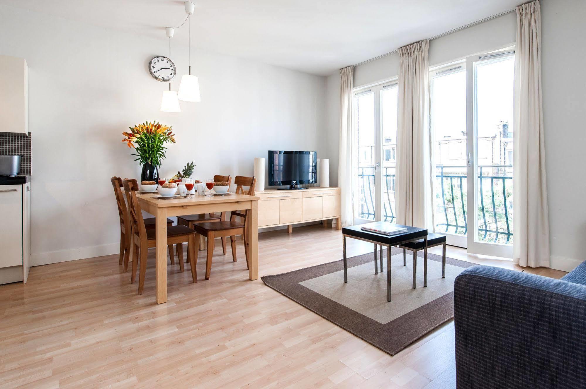 Short Stay Group Congress Centre Serviced Apartments Ámsterdam Exterior foto